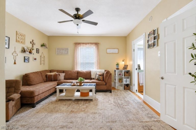 403 New Street, Fairport Harbor, OH - Photo 4