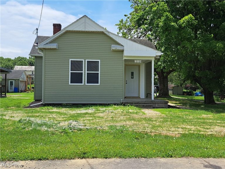 12120 Ellsworth Street, Buffalo, OH - Photo 5