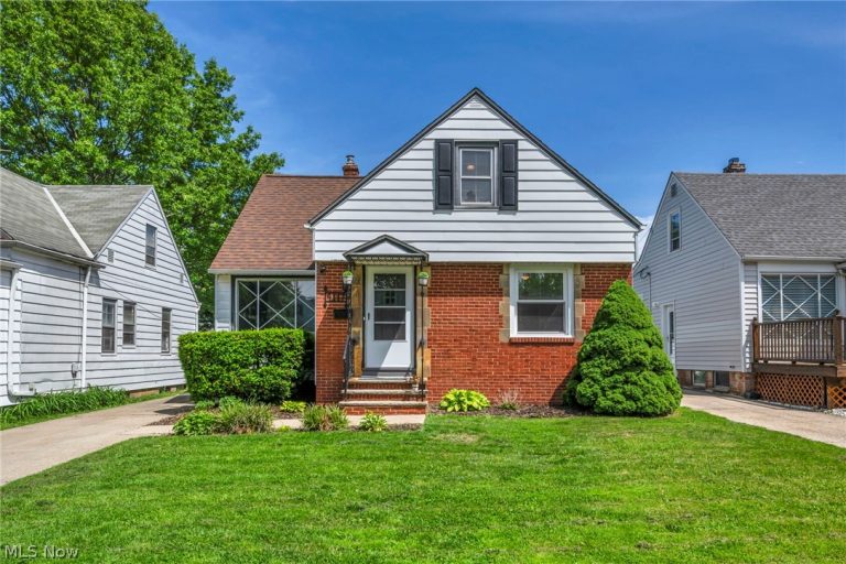 4117 Wyncote Road, South Euclid, OH - Photo 2