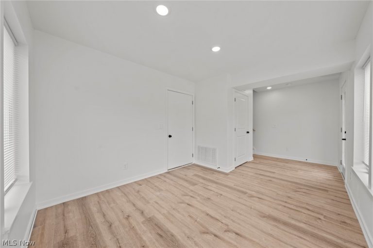 4701 Bridge Avenue, Cleveland, OH - Photo 6