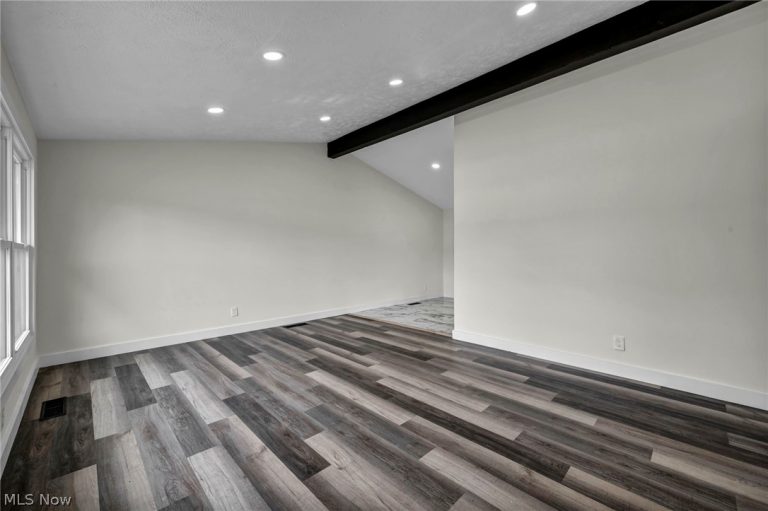 9151 Cranbrook Drive, Northfield Center, OH - Photo 8