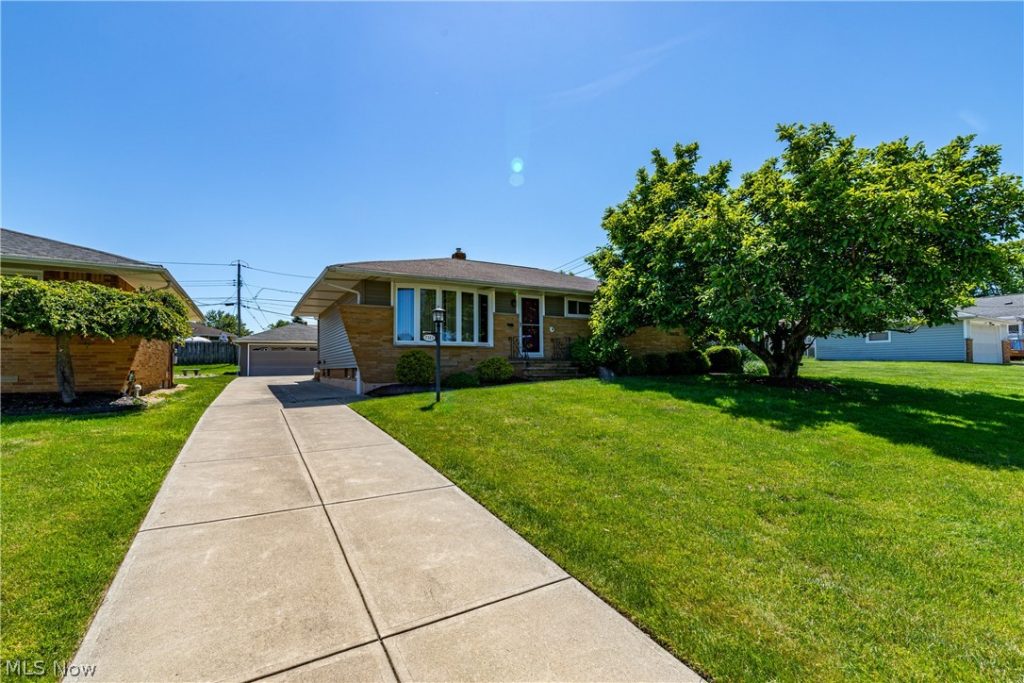 7313 Whitaker Drive, Parma, OH