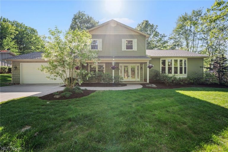 8662 Tanglewood Trail, Chagrin Falls, OH, 44023