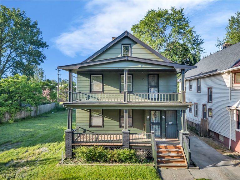 13012 Austin Avenue, Cleveland, OH - Photo 2