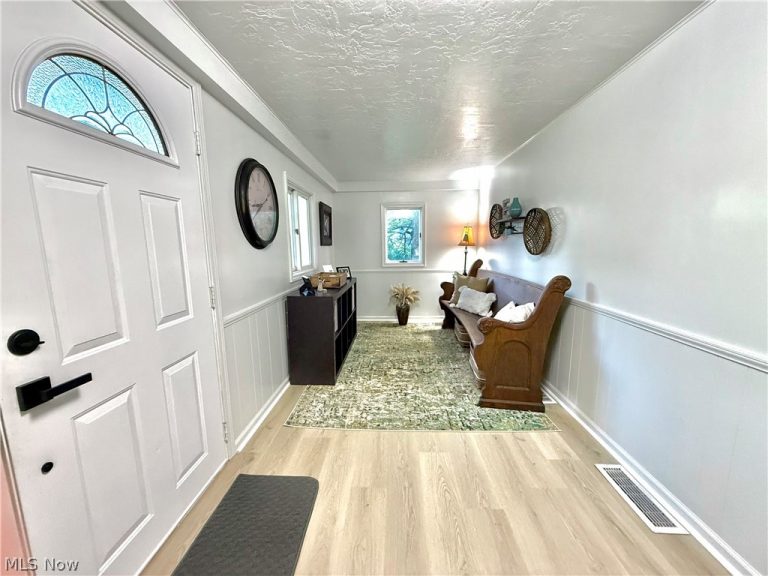 13307 Market Street, North Lima, OH - Photo 2