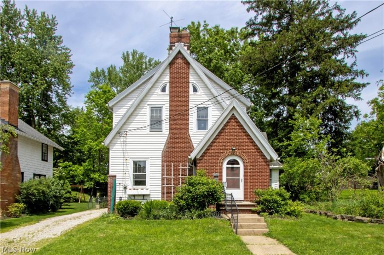 430 Bloomington Avenue, Wooster, OH, 44691