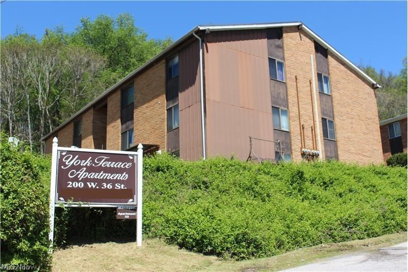 200 West 36th Street #18, Shadyside, OH