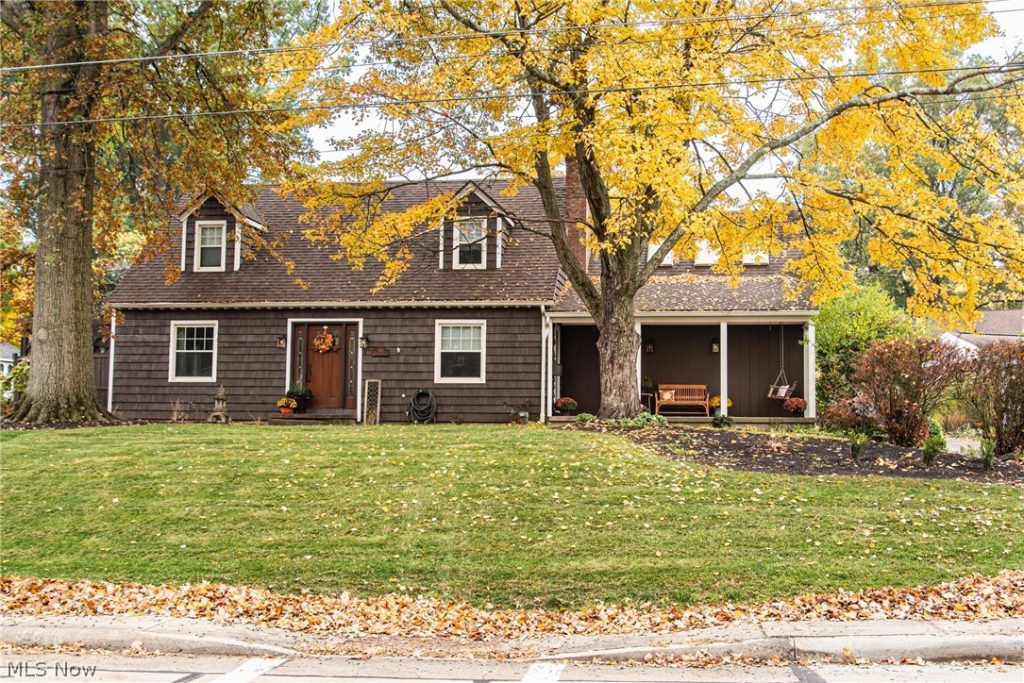 944 Northwestern Avenue, Wooster, OH