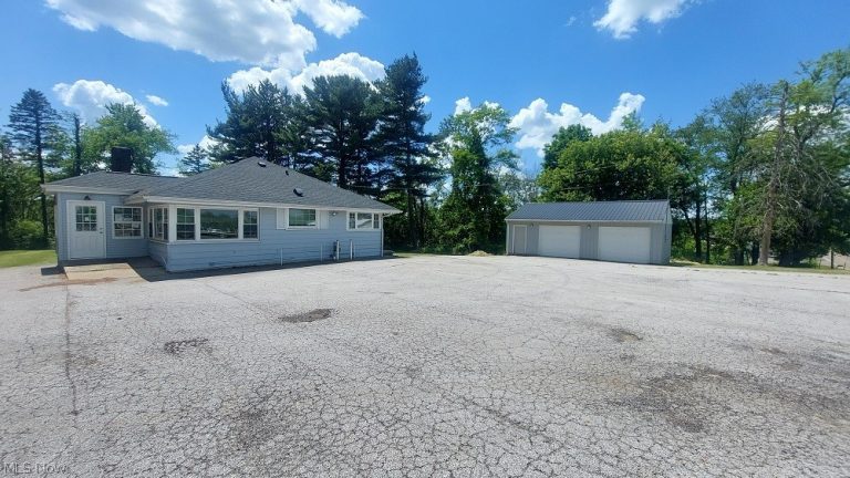 227 Canton Road, Wintersville, OH - Photo 2