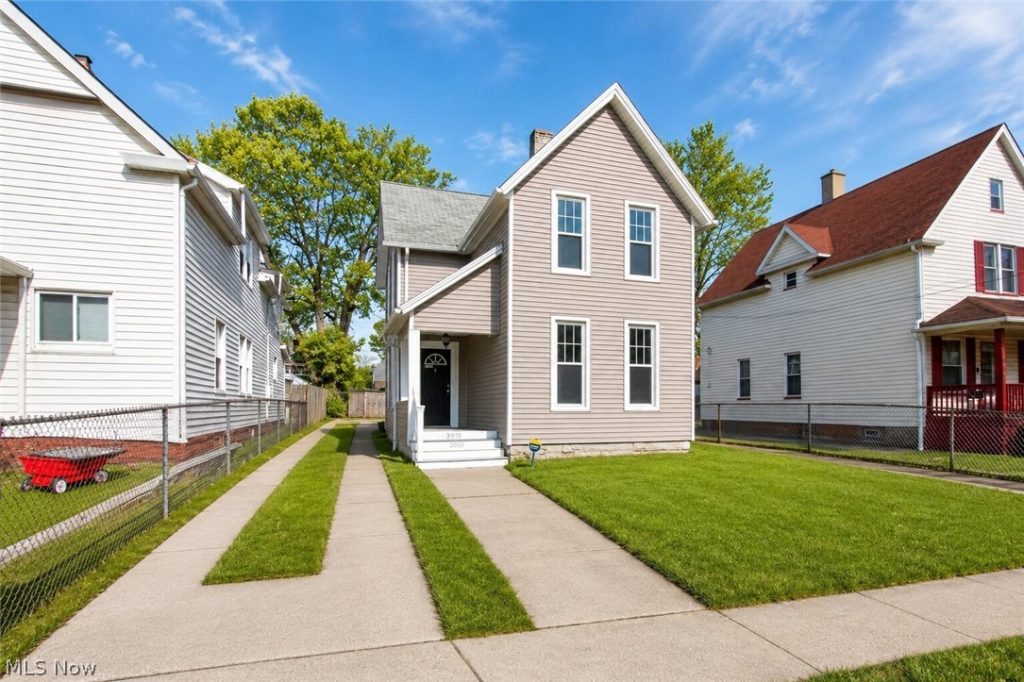 2010 Forestdale Avenue, Cleveland, OH