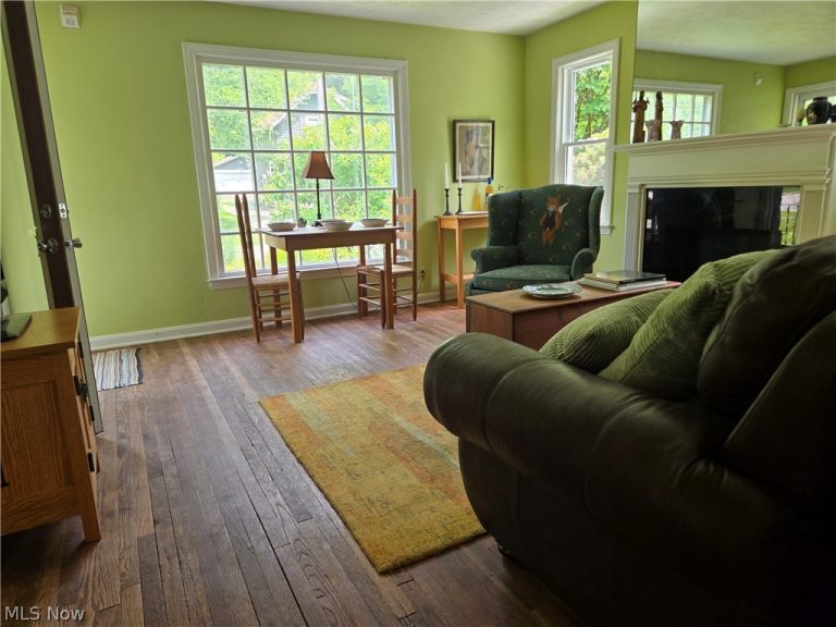 1404 Bryden Drive, Akron, OH - Photo 4