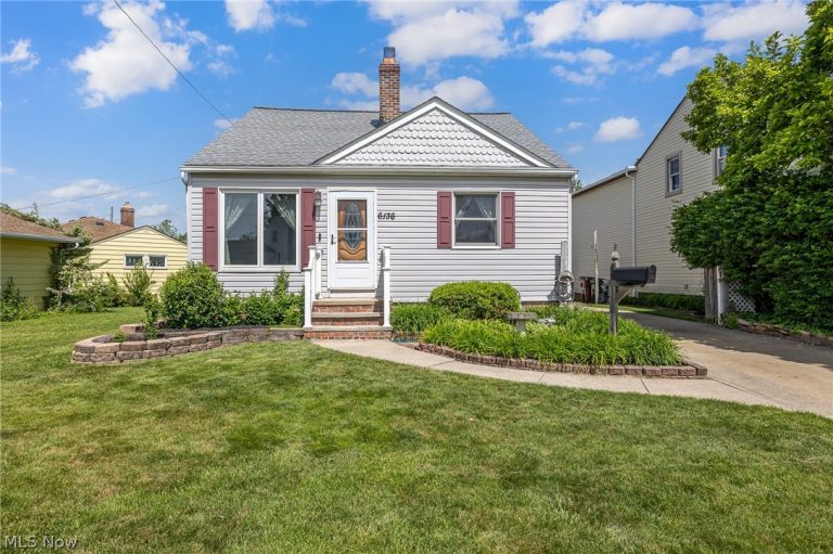 6136 Canterbury Road, Parma, OH, 44129