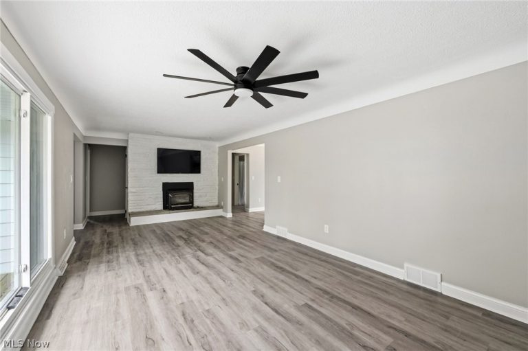2930 Royalton Road, Broadview Heights, OH - Photo 8
