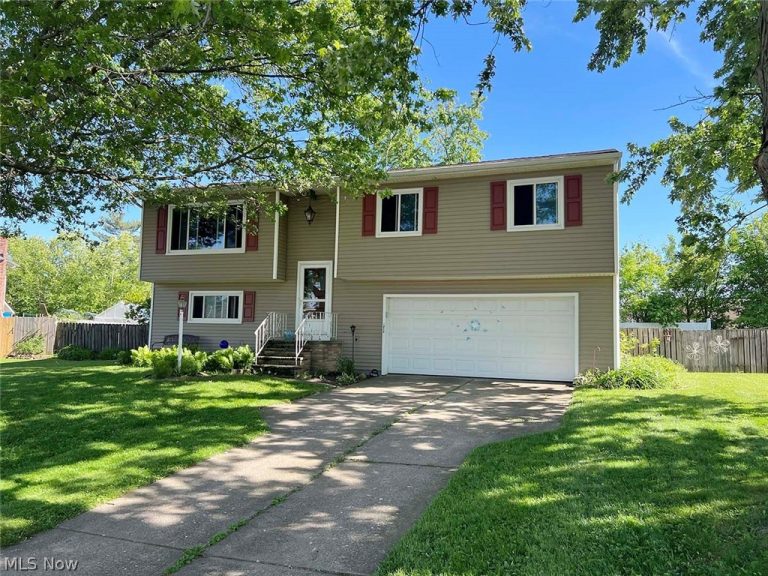 4060 Tudor Avenue, Brunswick, OH, 44212