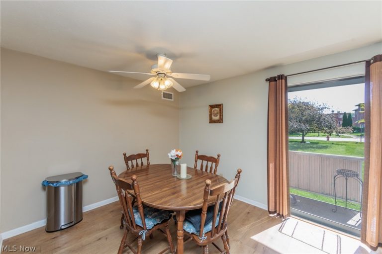 21841 River Oaks Drive #B5, Rocky River, OH - Photo 6