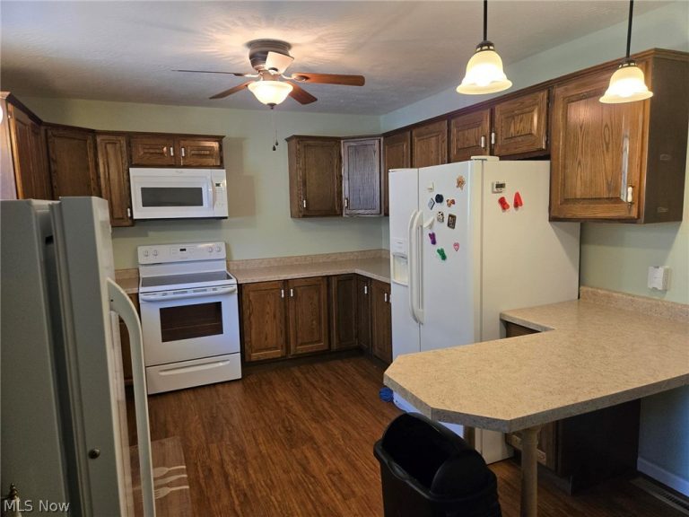 763 Main Street, Mcconnelsville, OH - Photo 4