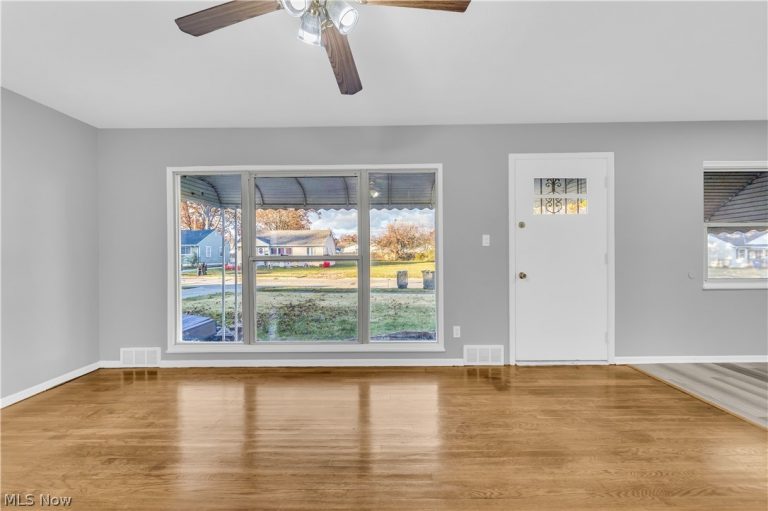 13813 Leroy Avenue, Cleveland, OH - Photo 4