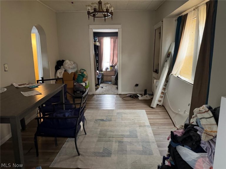 3942 Poe Avenue, Cleveland, OH, 44109