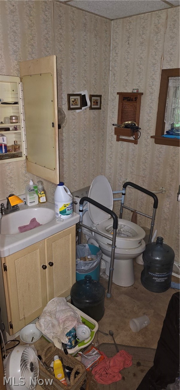 137 Wildon Avenue, Steubenville, OH - Photo 2