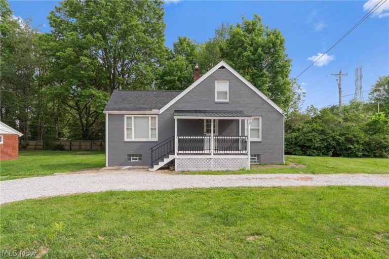 3502 Cleveland Avenue, Canton, OH, 44707