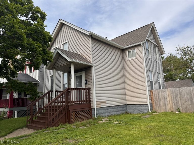2233 98th, Cleveland, OH, 44102