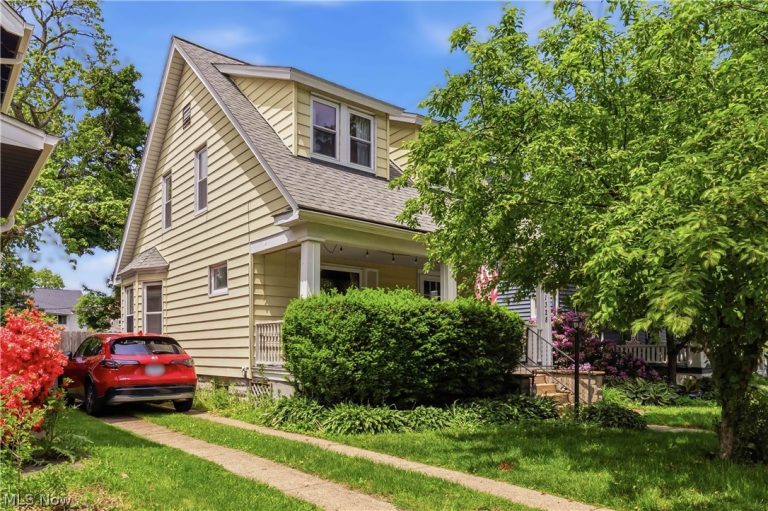1328 Ethel Avenue, Lakewood, OH - Photo 3