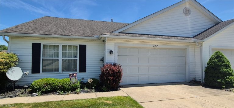 2197 Brittany Boulevard, Brunswick, OH, 44212