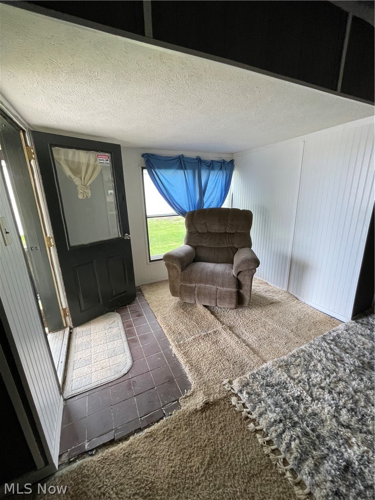 6411 Amanda Lane, Ravenna, OH - Photo 3