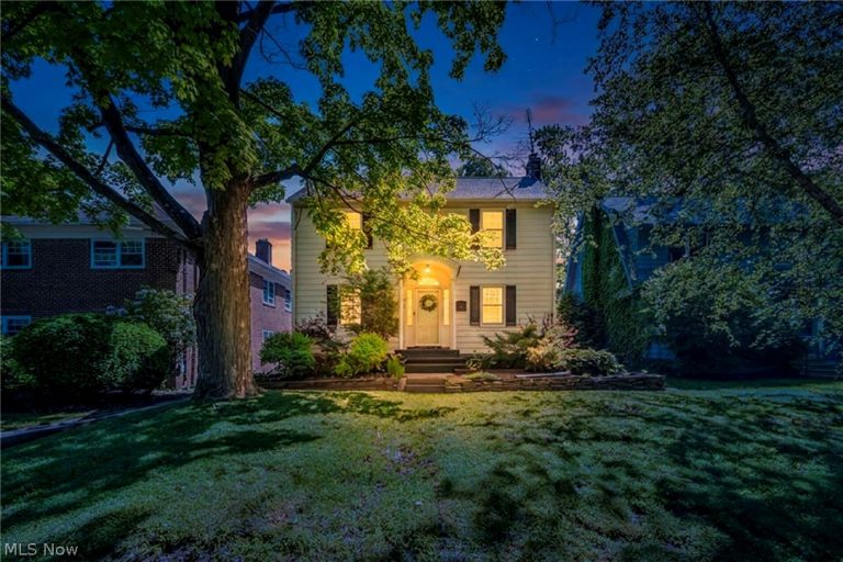 137 Rose Boulevard, Akron, OH - Photo 2