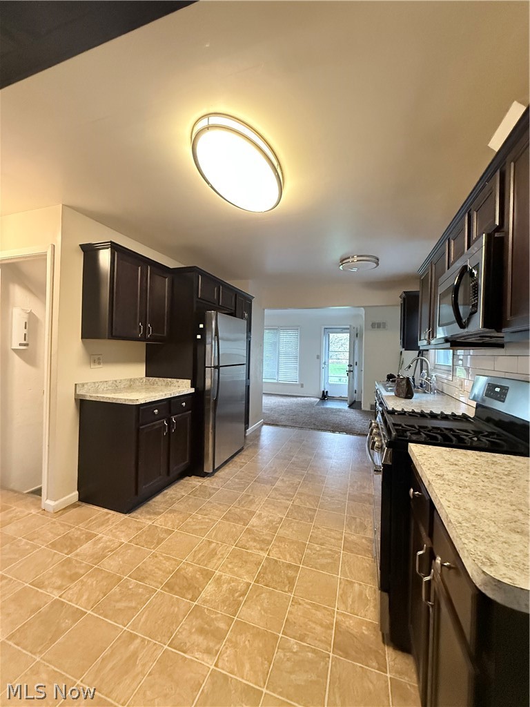 1924 Miriam Avenue, Avon, OH - Photo 4