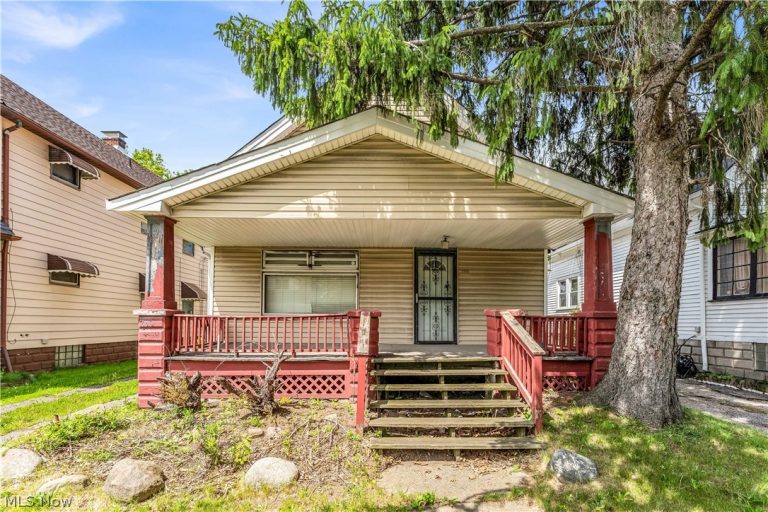 4086 141st Street, Cleveland, OH - Photo 2