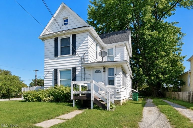 403 New Street, Fairport Harbor, OH - Photo 2