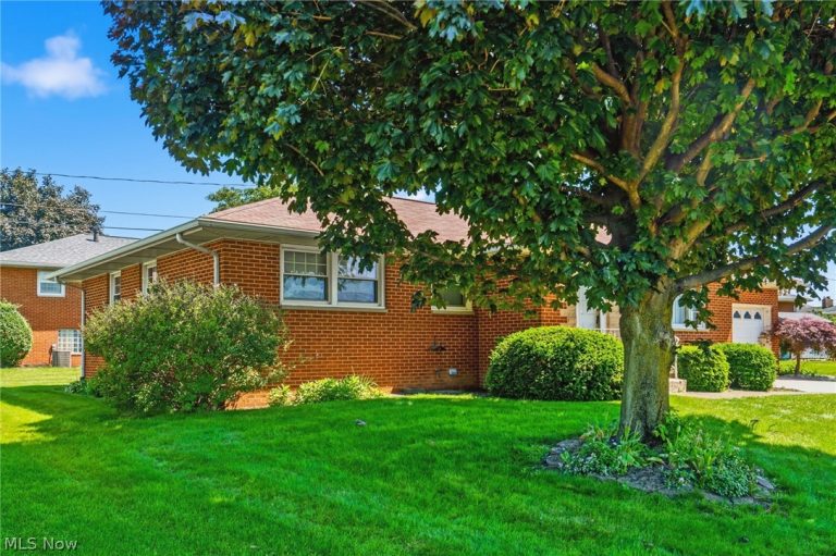 1410 W Valentine, Canton, OH - Photo 3