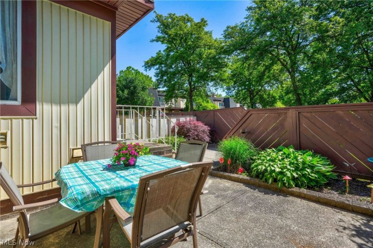 6462 State Road #26, Parma, OH - Photo 6