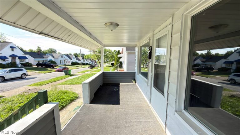 4630 86th Street, Garfield Heights, OH - Photo 2