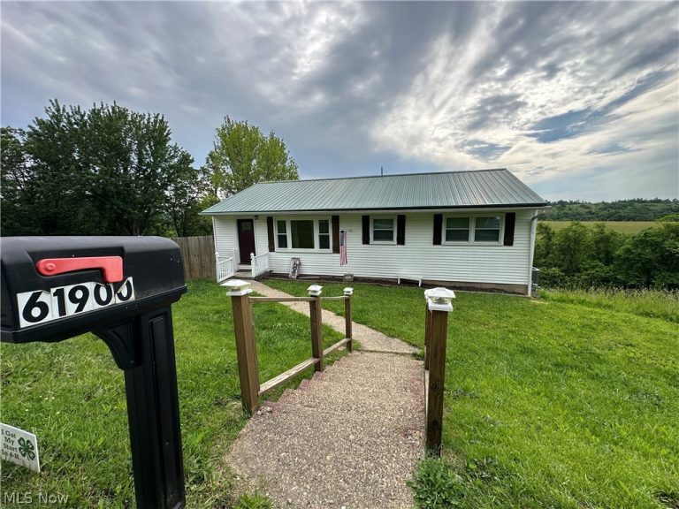 61900 Fairview Road, Barnesville, OH, 43713