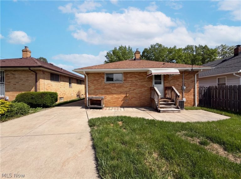 13606 Carpenter Road, Cleveland, OH - Photo 5