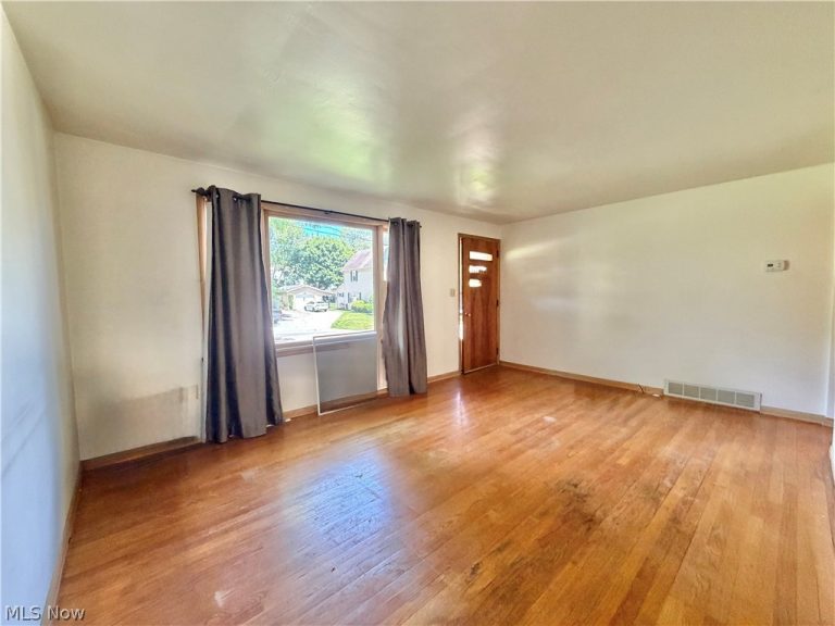307 9th Street, Salem, OH - Photo 4