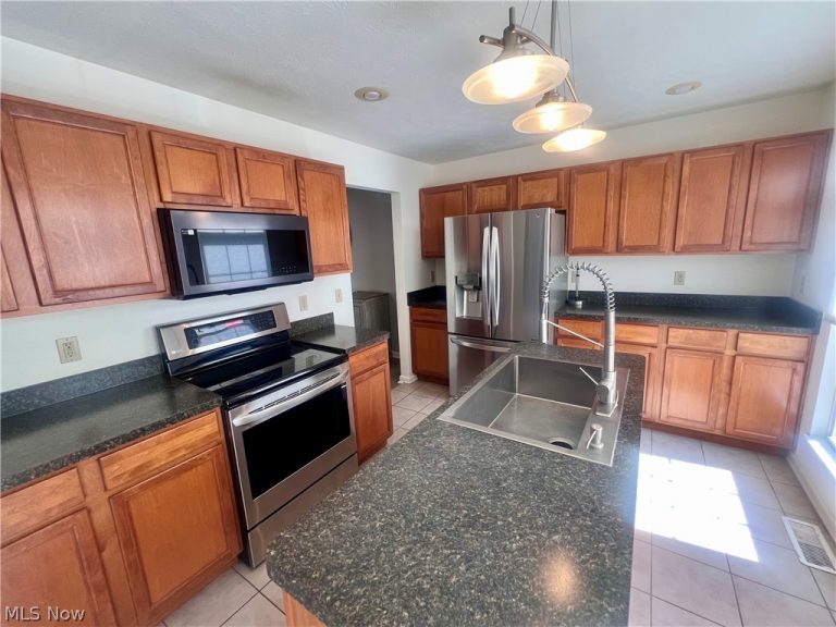 1963 85th Street, Cleveland, OH - Photo 8