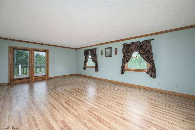 3747 Cook Road, Rootstown, OH - Photo 8