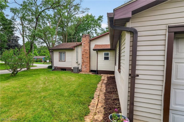 538 Park Avenue, Columbiana, OH - Photo 6