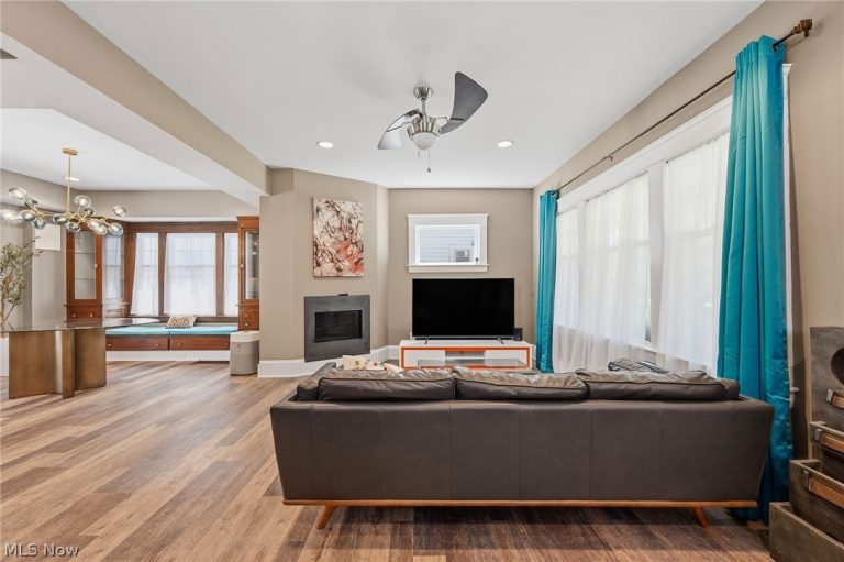1909 74th Street, Cleveland, OH - Photo 5