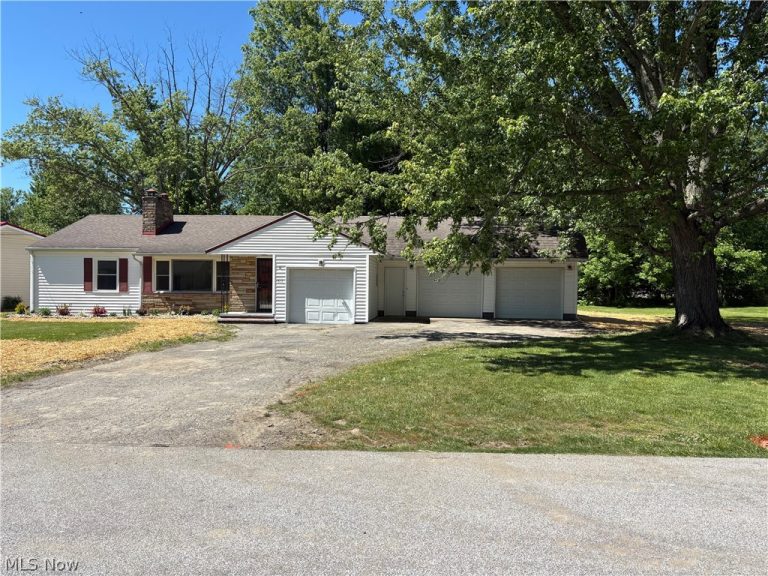 815 Nearing Circle, Geneva, OH - Photo 6