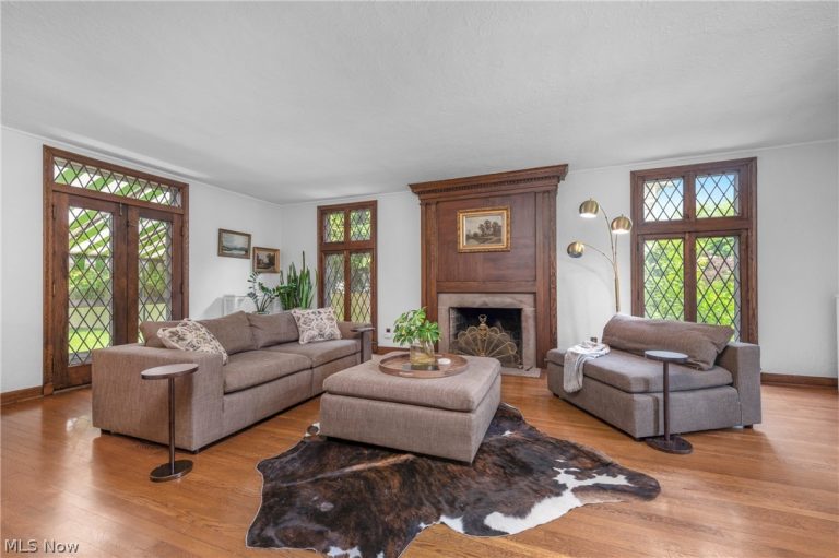3002 Manchester Road, Shaker Heights, OH - Photo 4