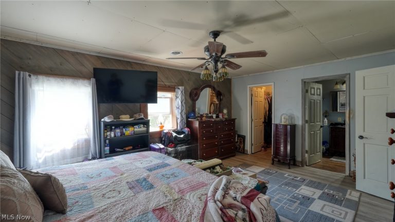70535 Hopewell Road, Cambridge, OH - Photo 8