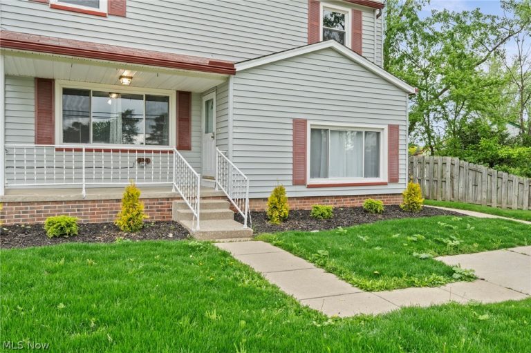 270 Riveredge Parkway, Berea, OH - Photo 5