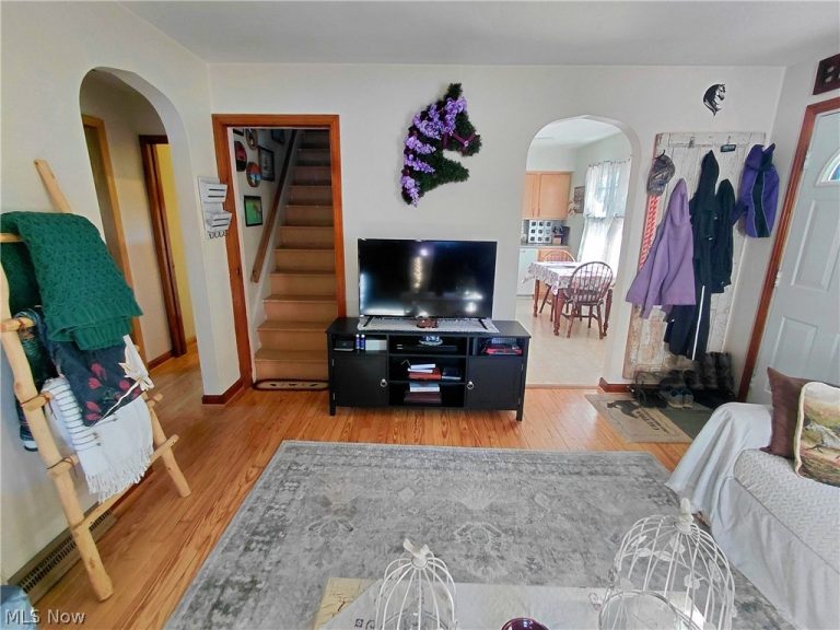 242 Cedar Road, Richmond, OH - Photo 6