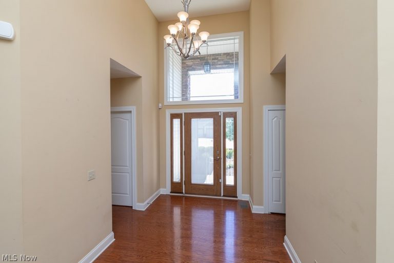 22238 North Trail, Strongsville, OH - Photo 8