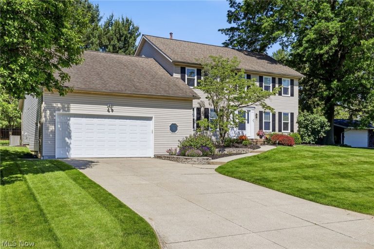 630 Moorfield Road, Akron, OH - Photo 2