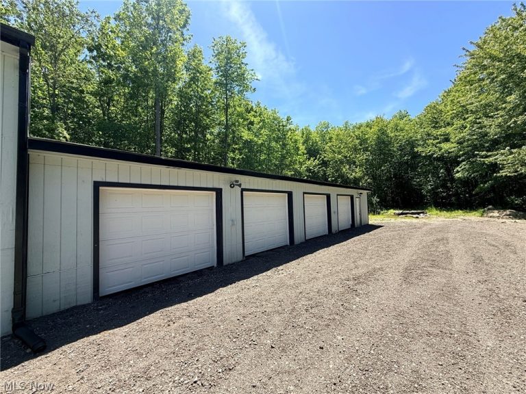 4139 Austin Road, Geneva, OH - Photo 3